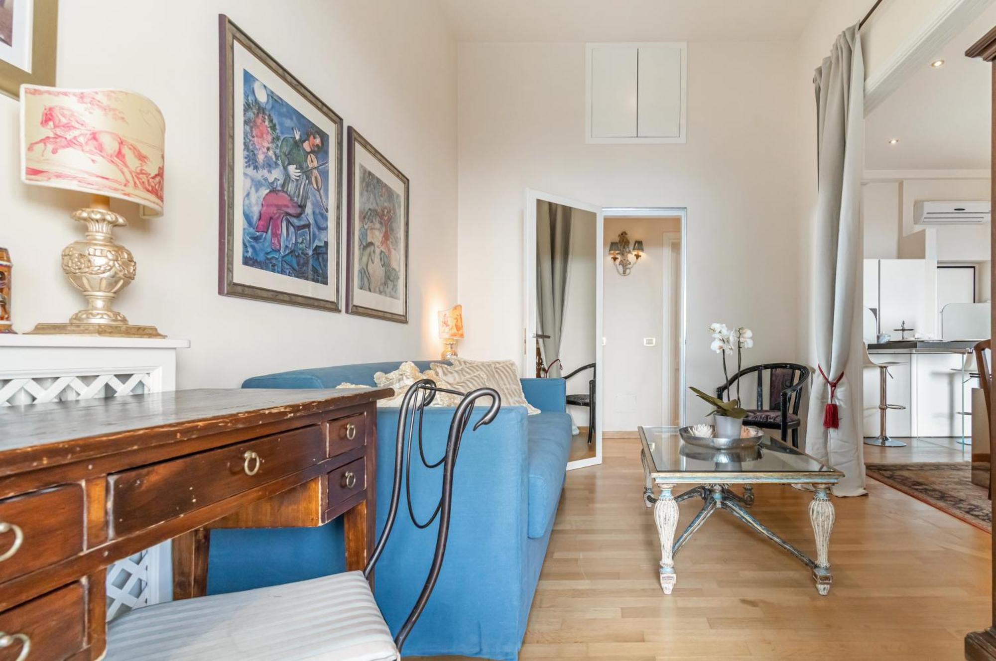 Porta Tufi Luxury Apartment With Private Parking! 锡耶纳 外观 照片